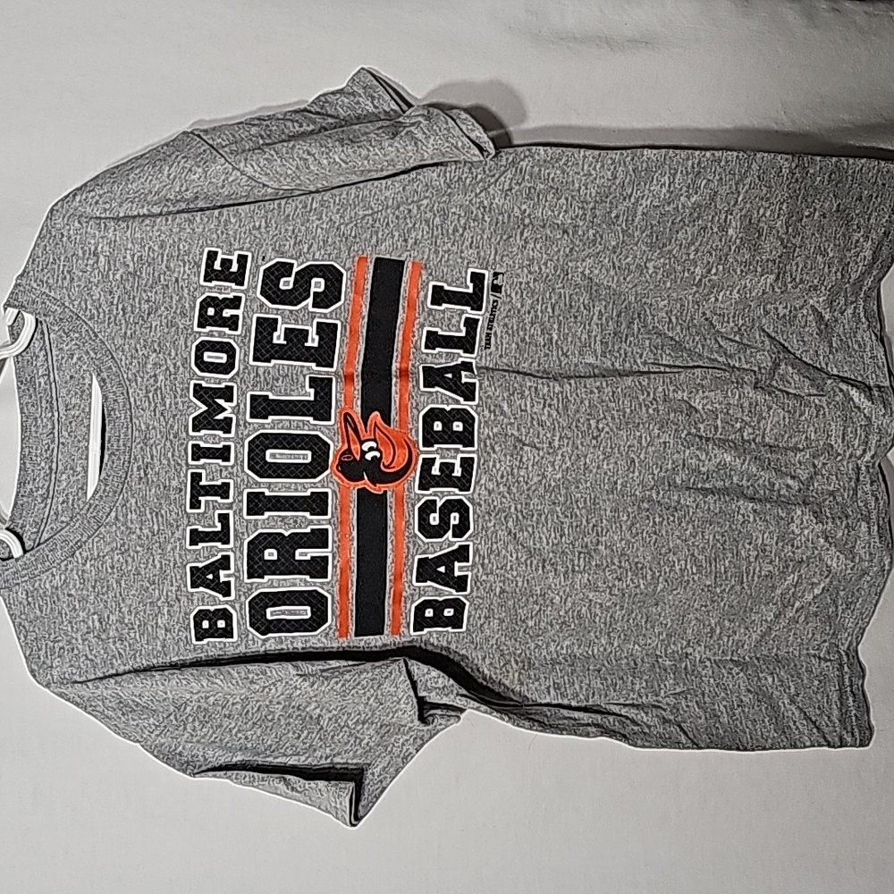 EUC Baltimore Orioles shirt
